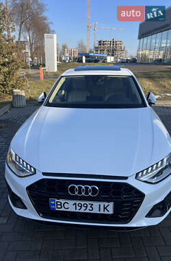 Седан Audi A4 2020 в 