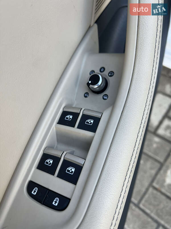 Седан Audi A4 2020 в Львове