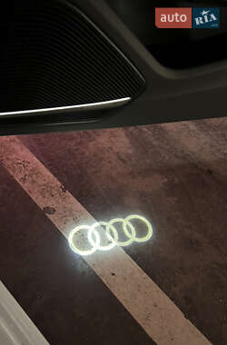 Седан Audi A4 2020 в 