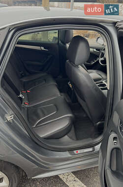 Седан Audi A4 2014 в 