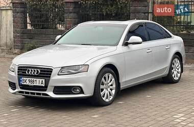 Седан Audi A4 2009 в Рівному