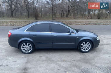 Седан Audi A4 2001 в Жовтих Водах