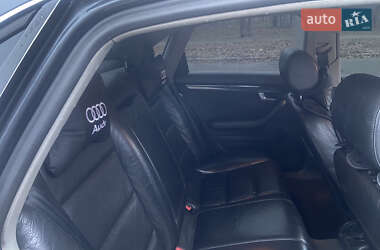 Седан Audi A4 2001 в Жовтих Водах