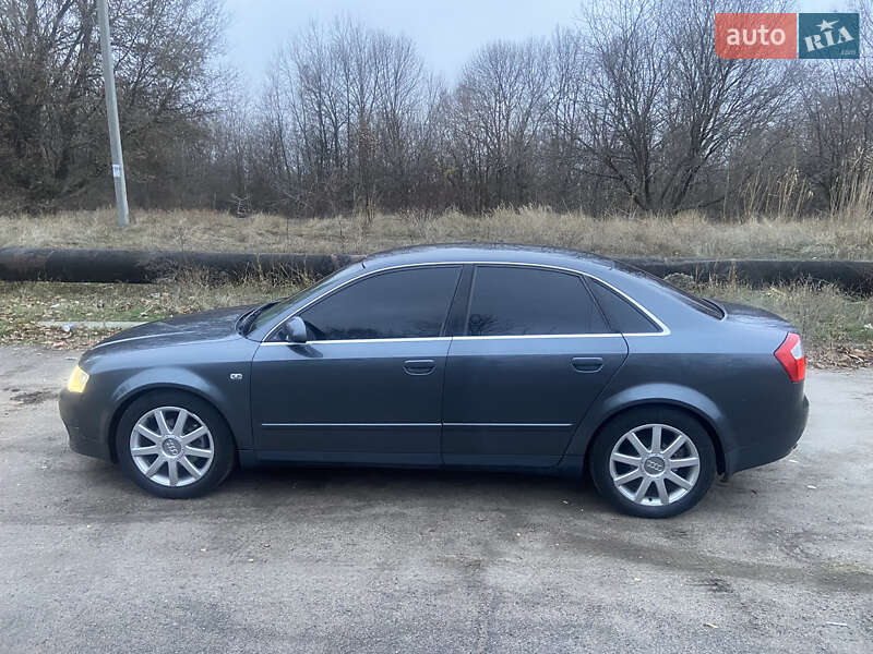Седан Audi A4 2001 в Желтых Водах