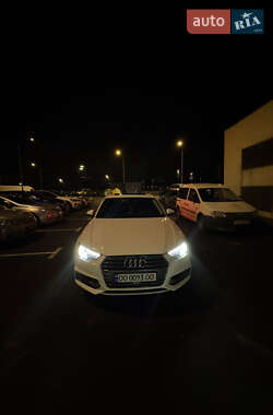 Седан Audi A4 2018 в 