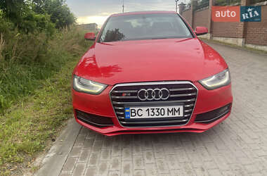Седан Audi A4 2013 в 