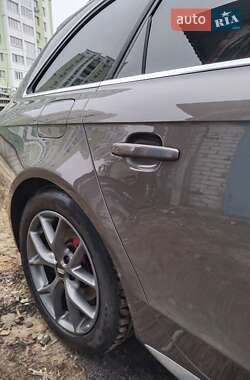 Универсал Audi A4 2015 в 