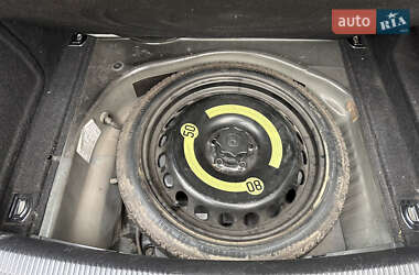 Седан Audi A4 2013 в 