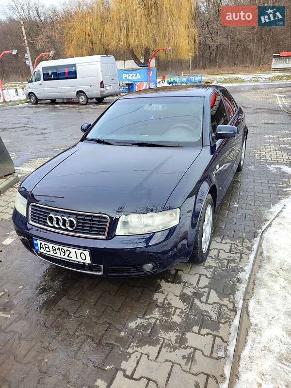 Седан Audi A4 2003 в Виннице