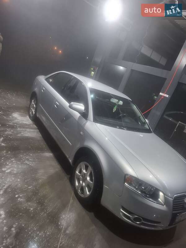 Седан Audi A4 2005 в Черновцах