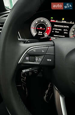 Седан Audi A4 2020 в 