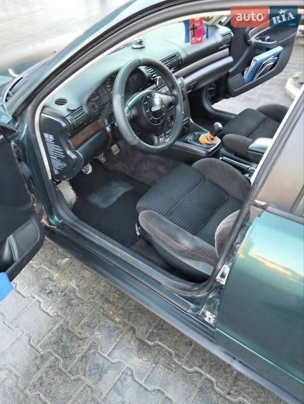 Универсал Audi A4 1996 в Тернополе