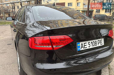 Седан Audi A4 2012 в Днепре