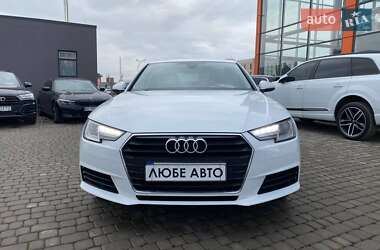 Седан Audi A4 2019 в Львові