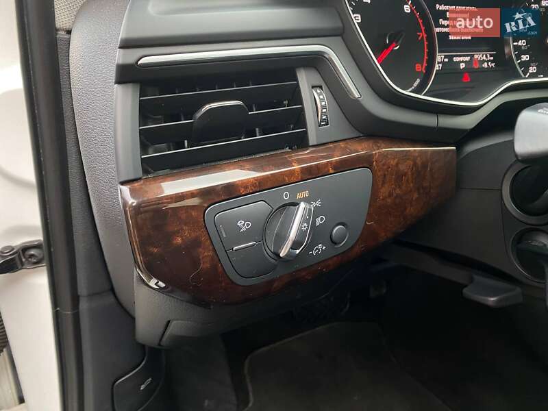 Седан Audi A4 2019 в Львове фото 14 Седан Audi A4 2019 в Львове