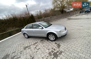 Седан Audi A4 2002 в 