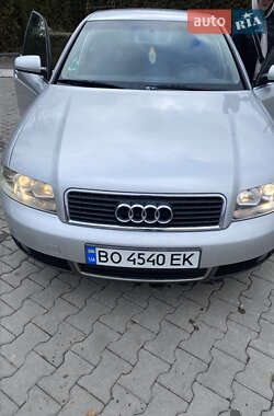 Седан Audi A4 2002 в 