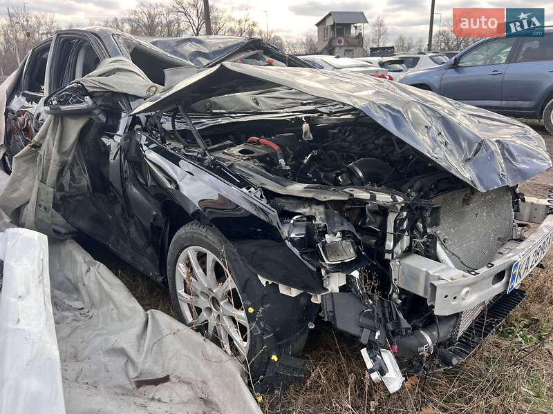Седан Audi A4 2023 в Киеве