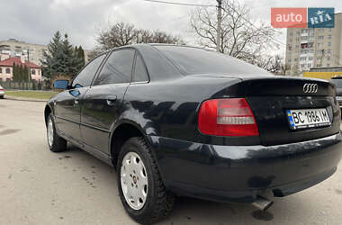 Седан Audi A4 1999 в Луцке