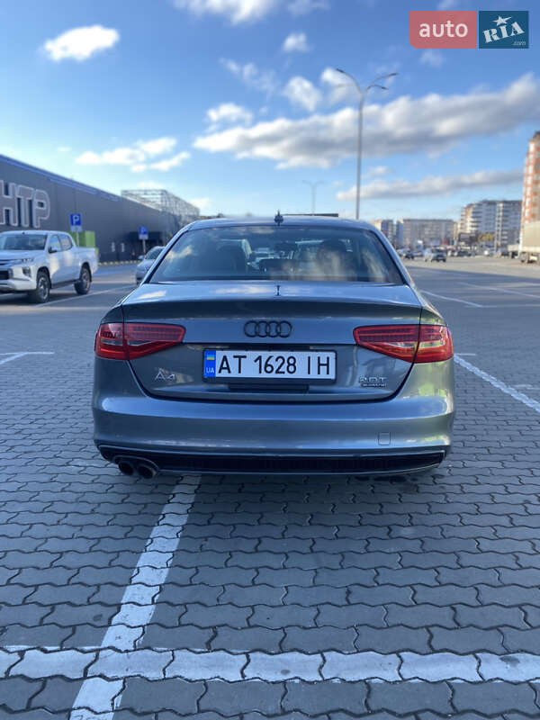 Седан Audi A4 2015 в Ивано-Франковске