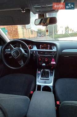 Седан Audi A4 2012 в 