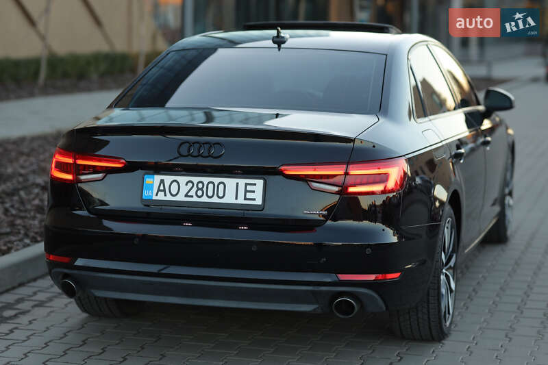 Седан Audi A4 2016 в Мукачево