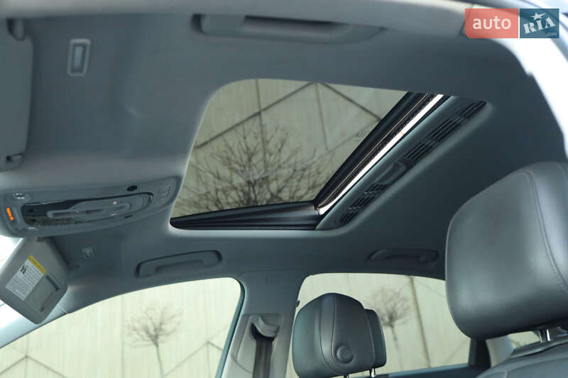 Седан Audi A4 2016 в Мукачево