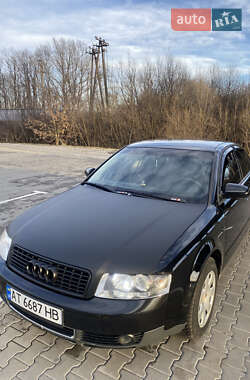 Седан Audi A4 2002 в 