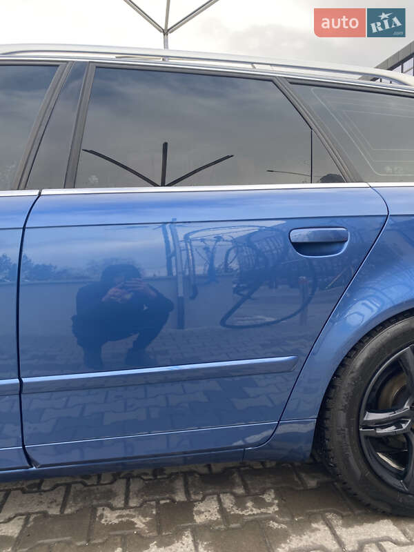 Універсал Audi A4 2005 в Рівному