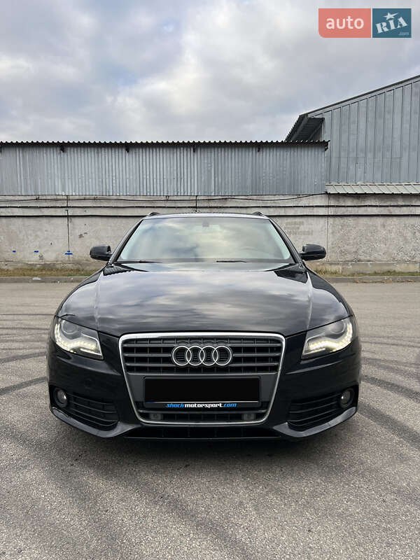 Универсал Audi A4 2010 в Киеве