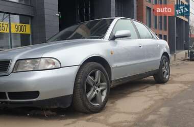 Седан Audi A4 1998 в Киеве