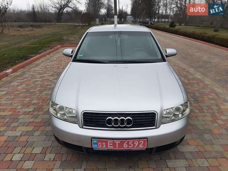 Седан Audi A4 2002 в Миргороді