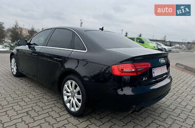 Седан Audi A4 2013 в Ковеле