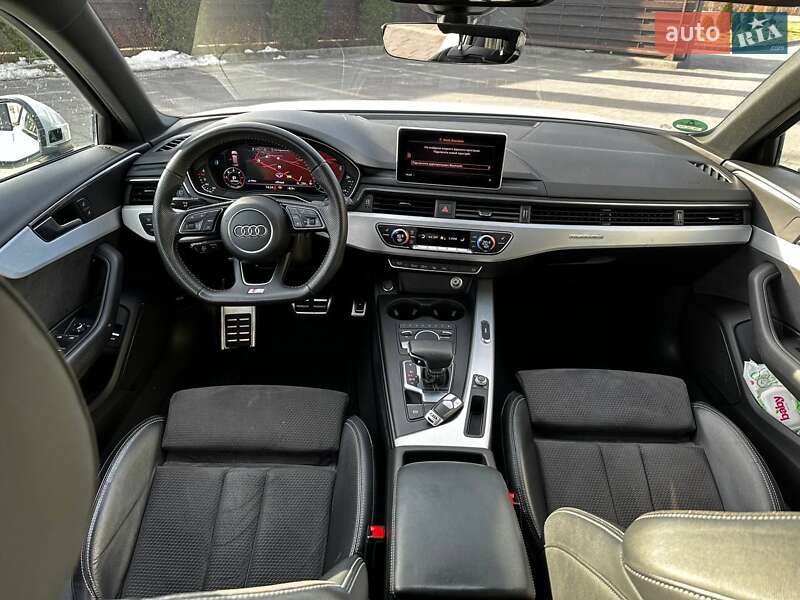 Универсал Audi A4 2019 в Львове