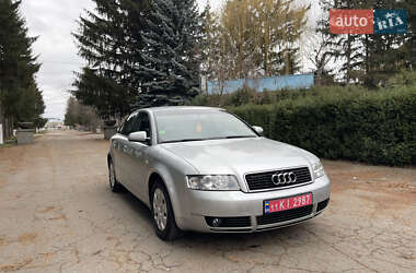 Седан Audi A4 2004 в Христиновке