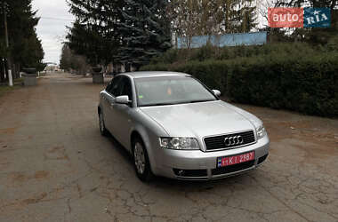 Седан Audi A4 2004 в Христиновке