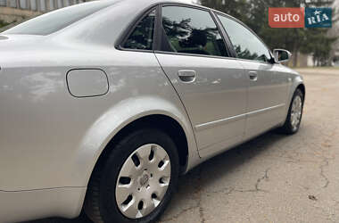 Седан Audi A4 2004 в Христиновке