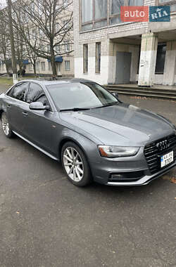 Седан Audi A4 2014 в Києві