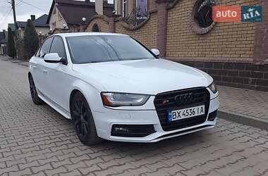 Седан Audi A4 2013 в Хмельницком