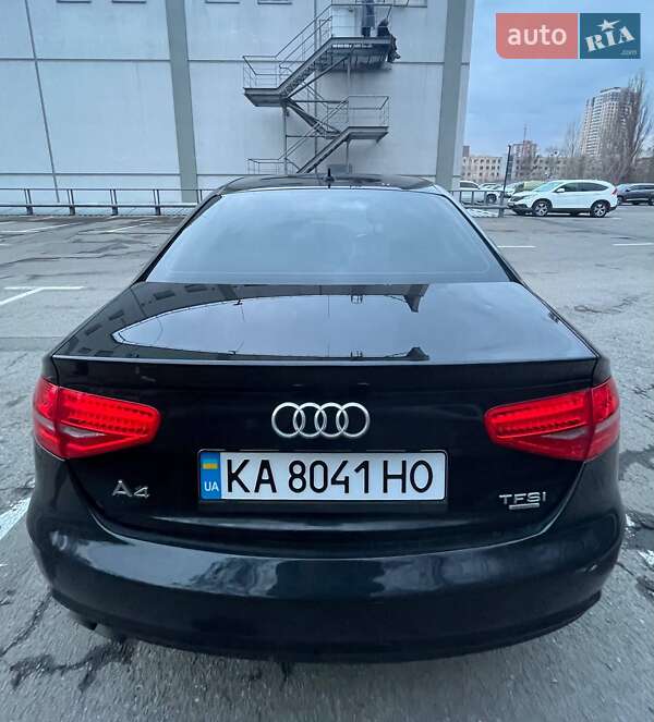 Седан Audi A4 2013 в Киеве