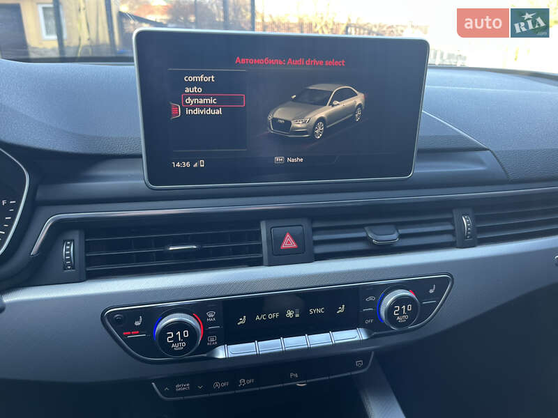 Седан Audi A4 2015 в Львові
