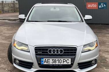 Седан Audi A4 2011 в Киеве