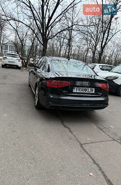 Седан Audi A4 2014 в 