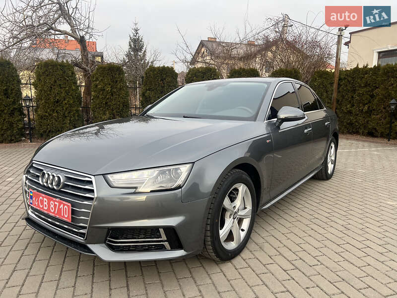 Седан Audi A4 2018 в 