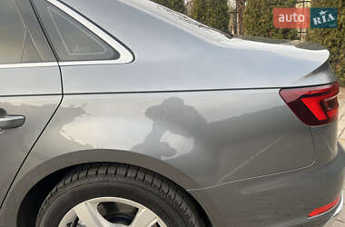 Седан Audi A4 2018 в 