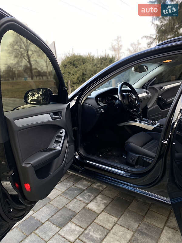 Универсал Audi A4 2011 в Староконстантинове