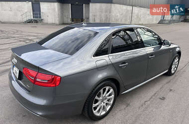 Седан Audi A4 2014 в 