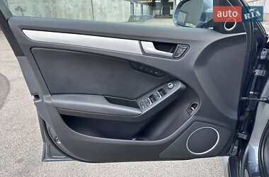 Седан Audi A4 2014 в 