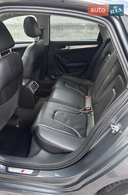 Седан Audi A4 2014 в 