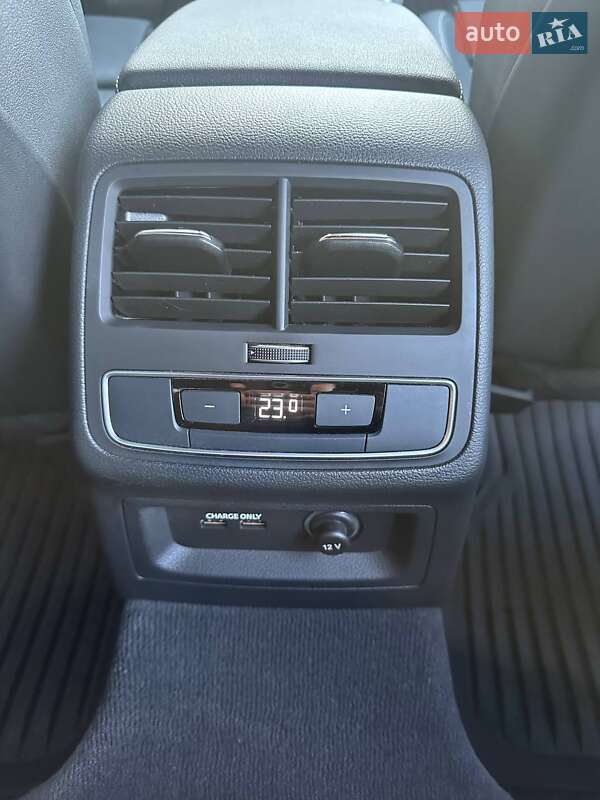 Седан Audi A4 2023 в Ровно фото 38 Седан Audi A4 2023 в Ровно